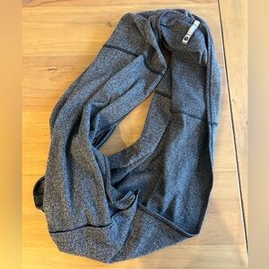 lululemon athletica scarf